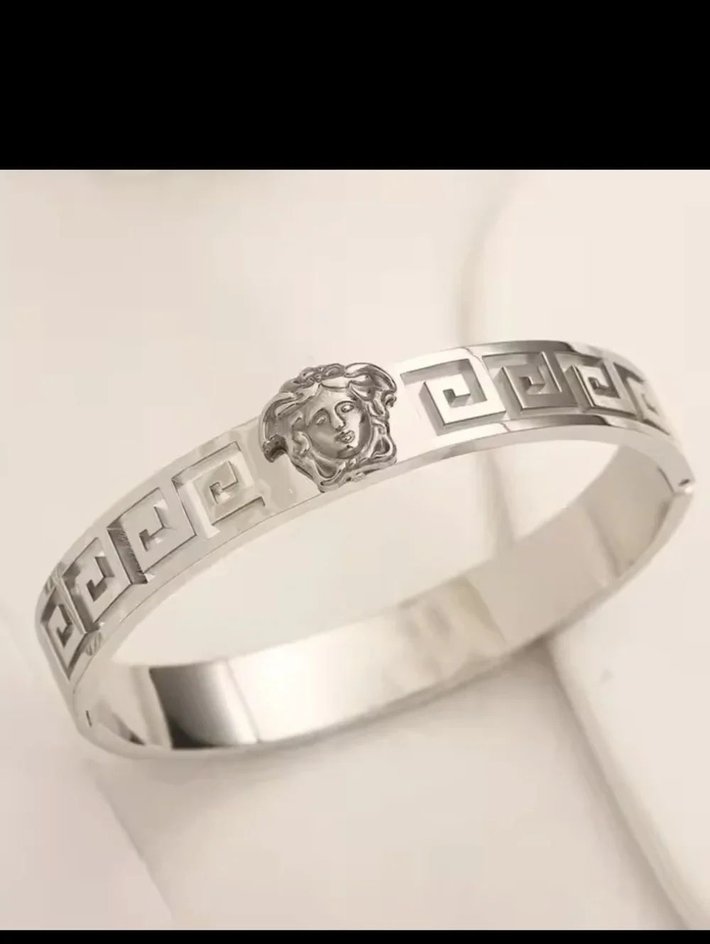 18K Gold Plated Silver Medusa Greek Design Bangle Bracelet